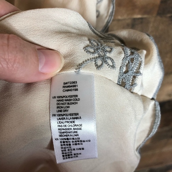 Forever‎ 21 blouse - Picture 4 of 7